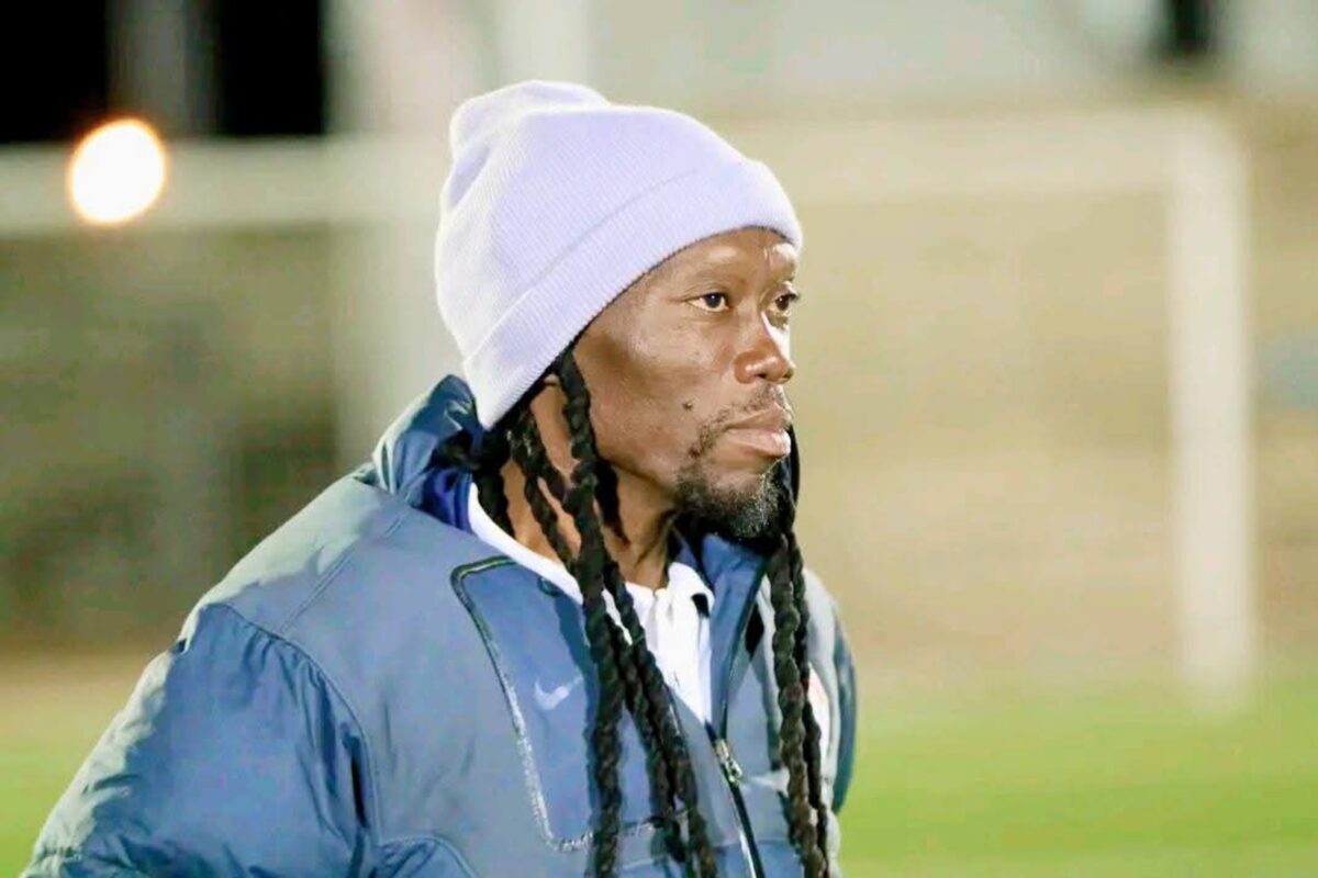 Reneilwe Letsholonyane set to assist Thabo Senong