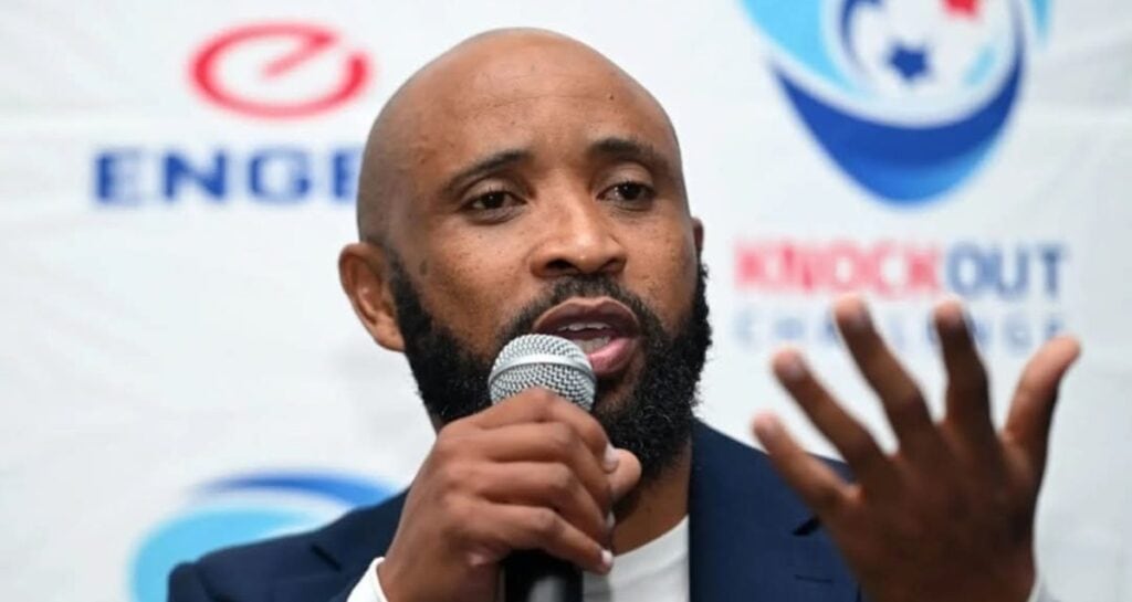 Thabo Senong addressing a press conference
