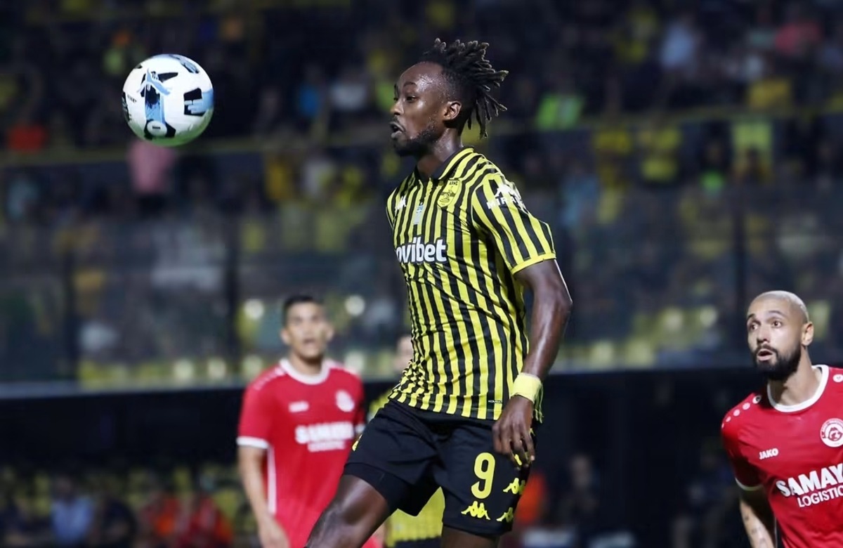 Tino Kadewere Tino Kadewere during a Aris Thessaloniki match